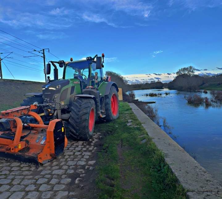 Location tracteur avec chauffeur Puy-de-Dôme